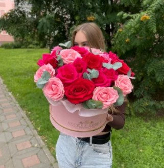 Композиция " Прелесть роз"