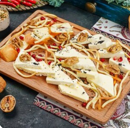 Ассорти кавказских сыров