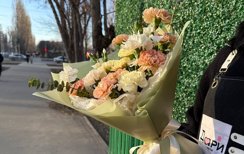 №81 Яркий микс диантусов