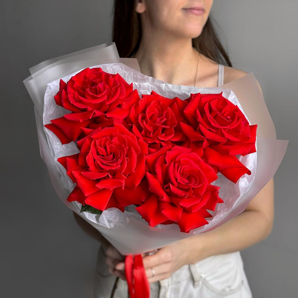Букет красные французские розы алые