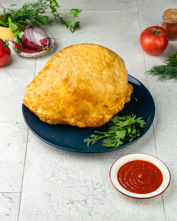 Чебурек с говядиной