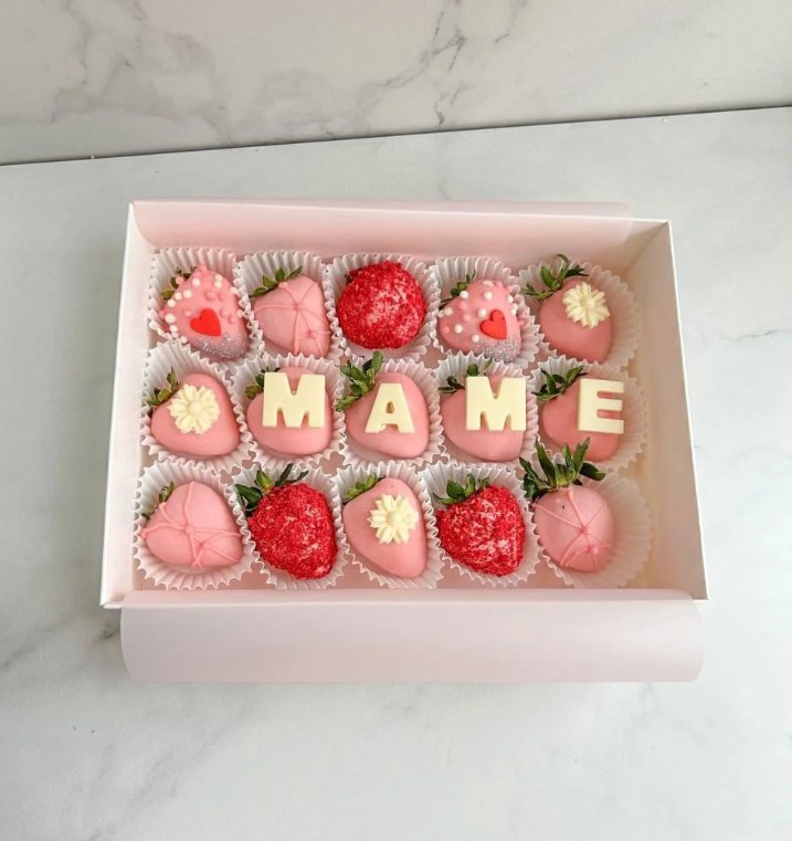 Клубника в шоколаде набор Моей родной 15 шт