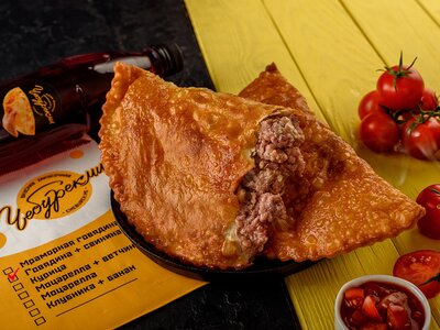 Чебурек XL с говядиной и свининой