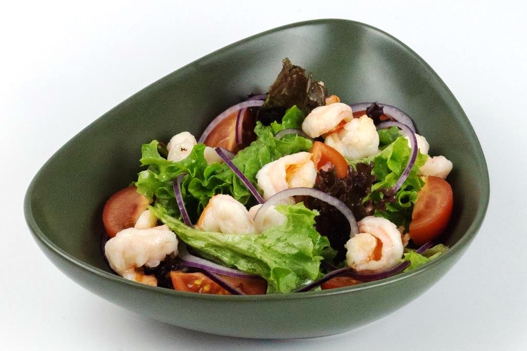 Салат с креветками