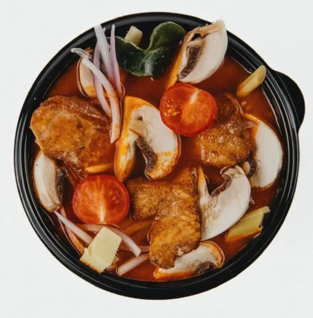 Суп Том Ям с курицей