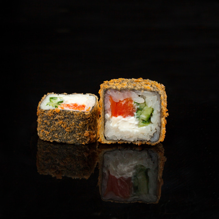 Жареный с лососем