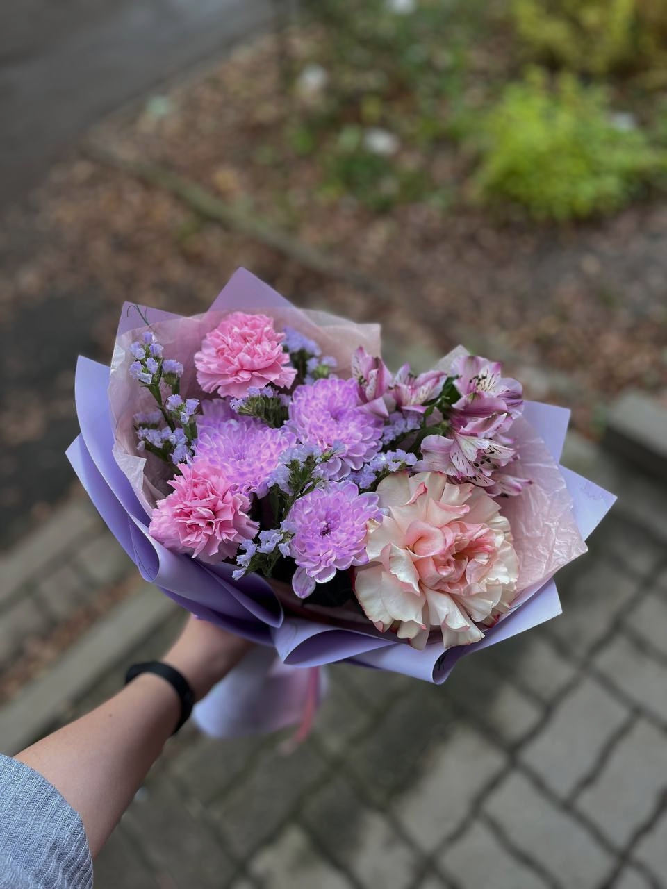 Нежный букет в сиреневой гамме