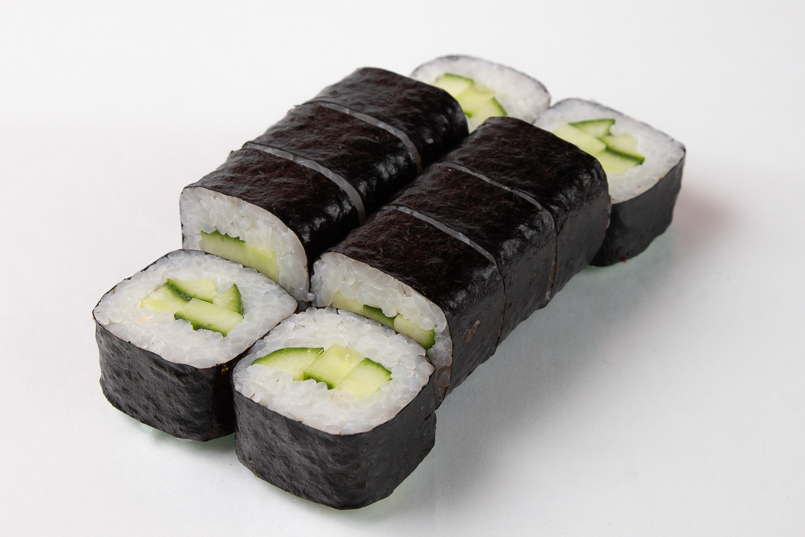 Маки Огурец 