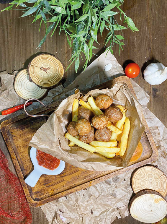 Польпетте с картофелем фри 