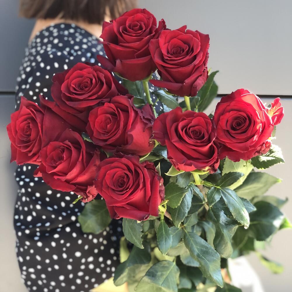 Букет Красных роз 9 шт 80 см Эквадор