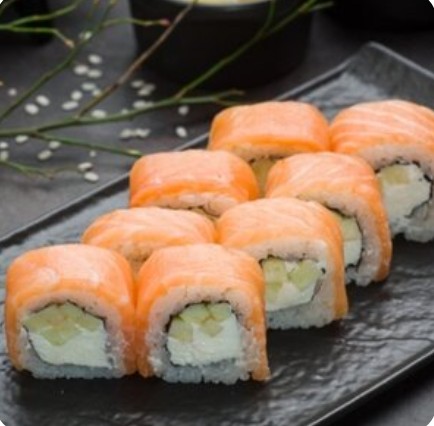 Ролл Филадельфия с яблоком