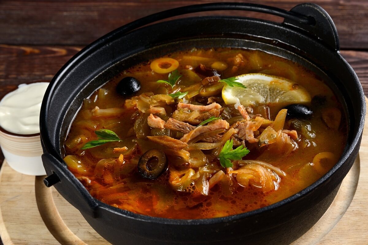 Солянка мясная сборная