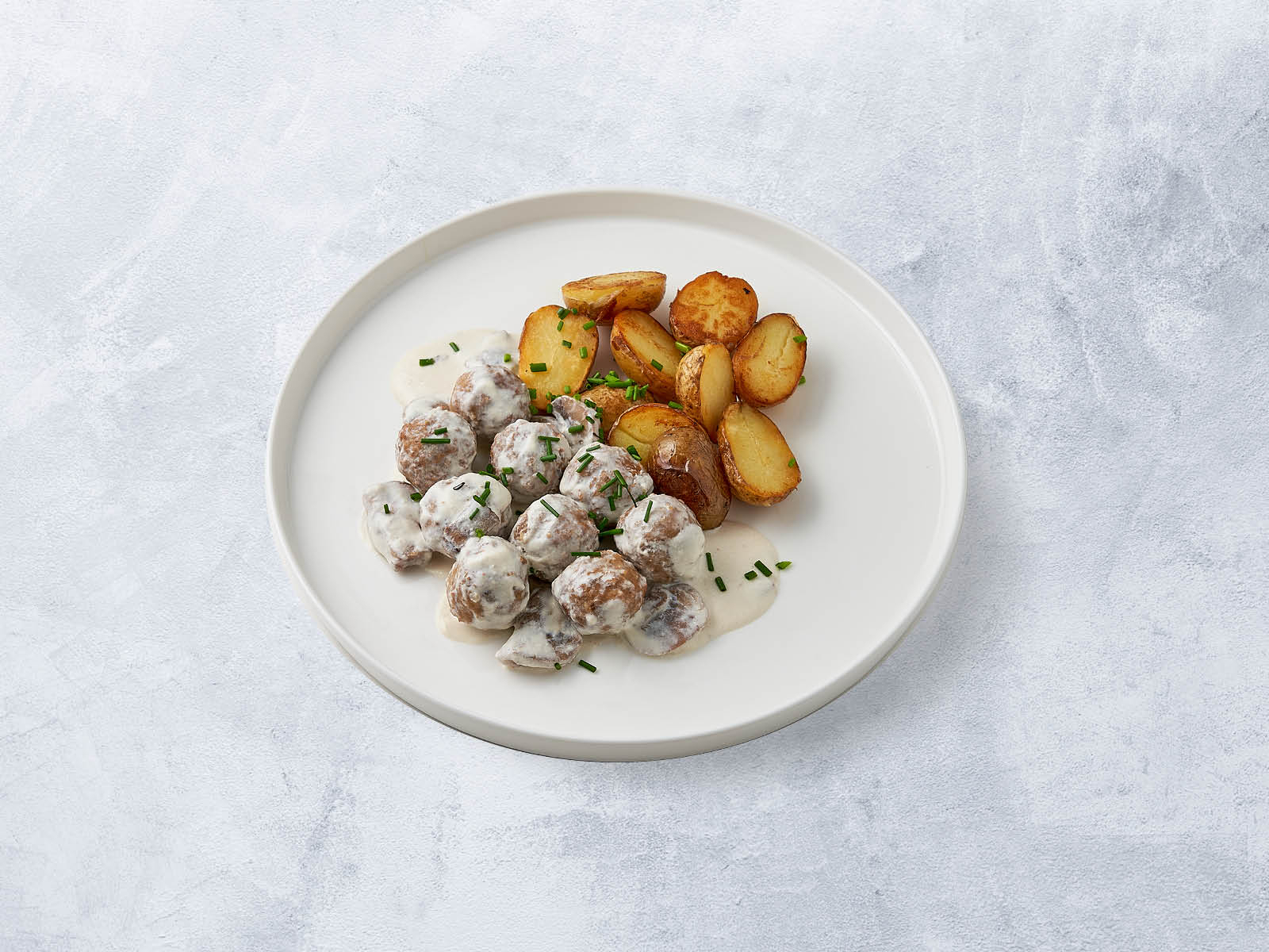 Норвежские фрикадельки в грибном соусе.