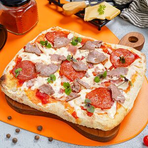 Пицца римская Мясная