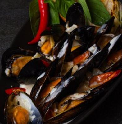 Мидии в соусе Том-ям