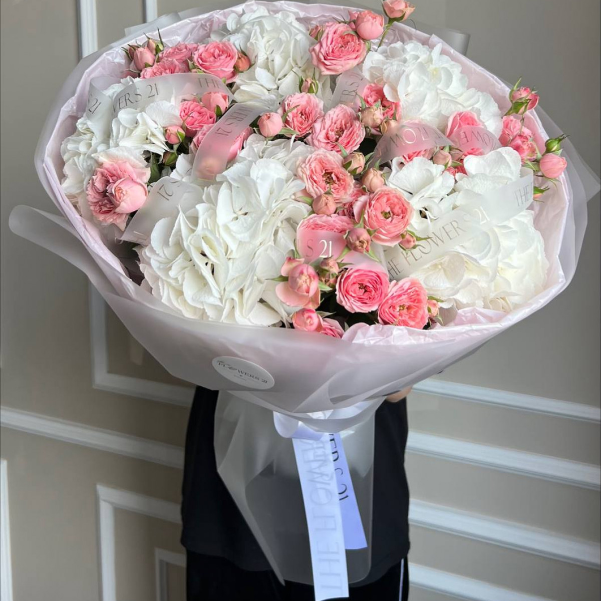 Авторский букет (предзаказ) 339