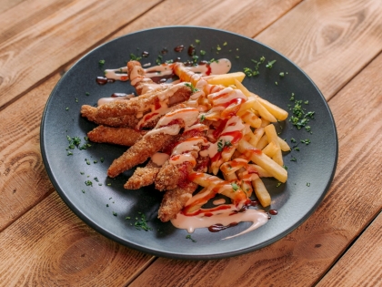 Куриные палочки с фри