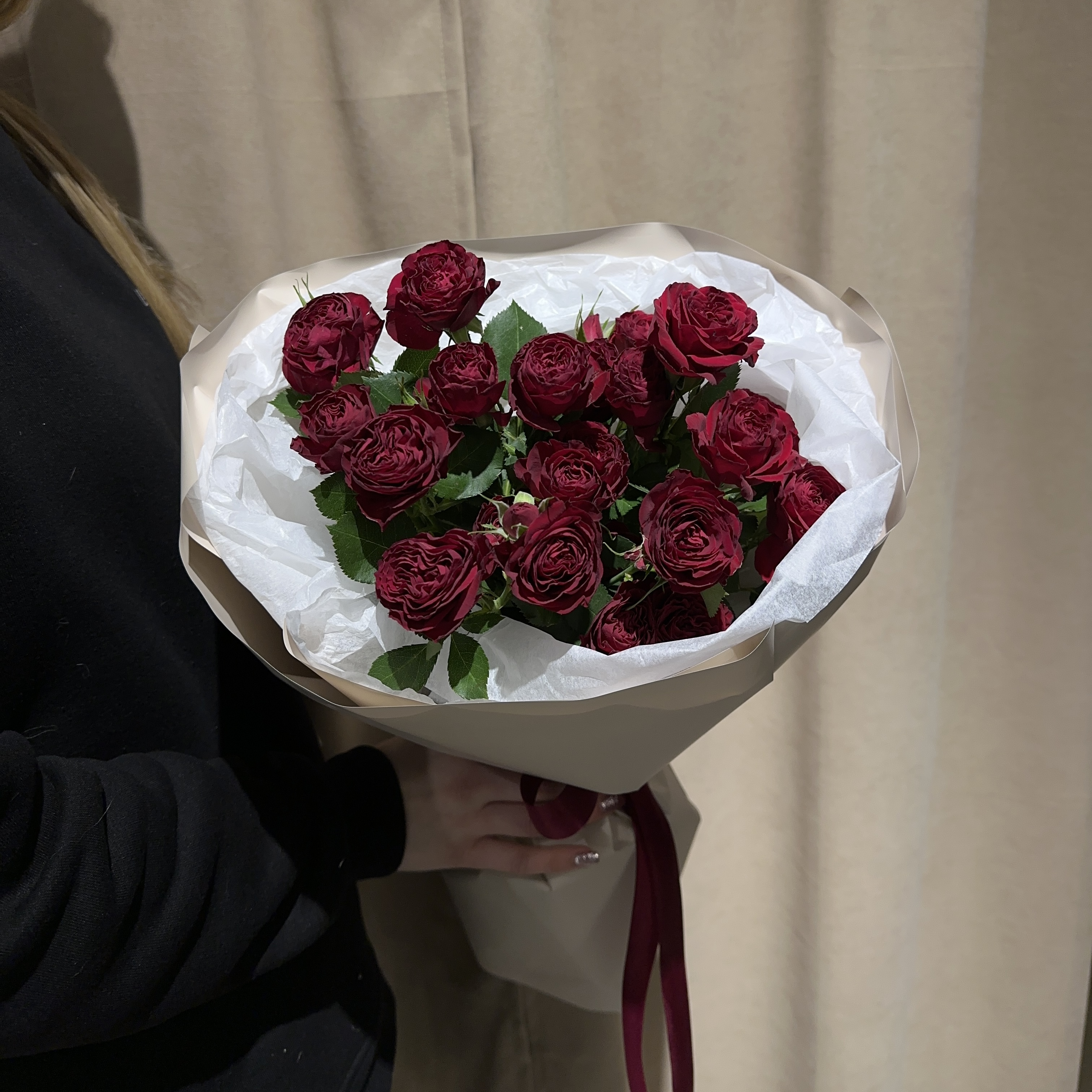 Букет из 3 кустовых роз 