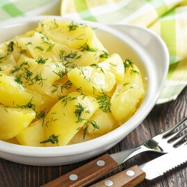 Картофель отварной с зеленью