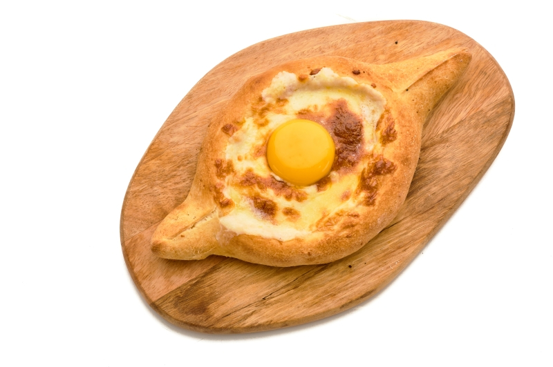 Хачапури по-аджарски
