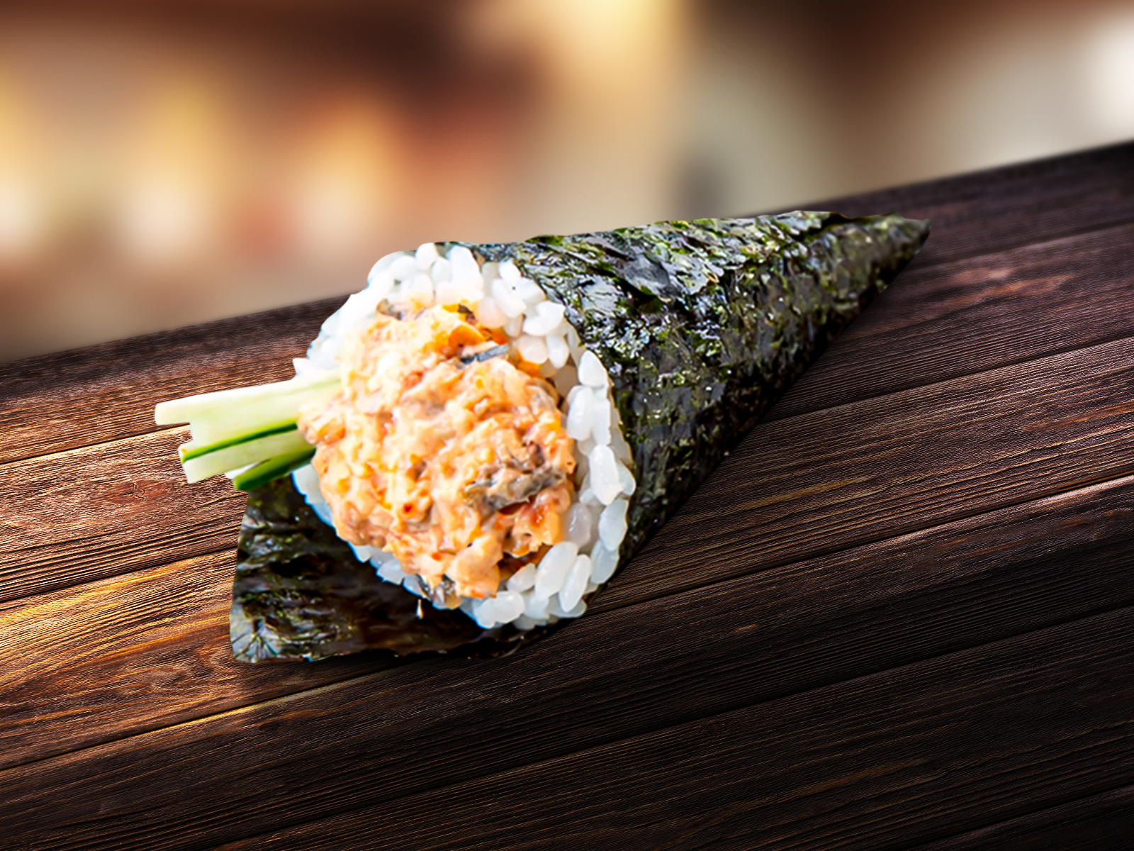 Ручной ролл с угрём