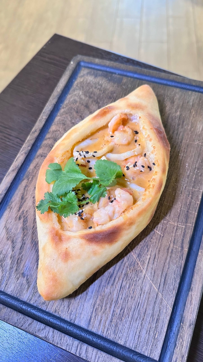 Хачапури Том-ям