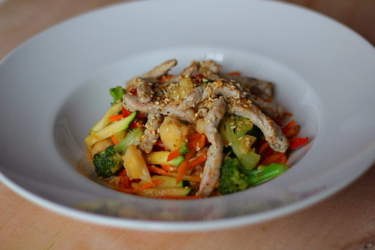 WOK СВИНИНА, ОВОЩИ