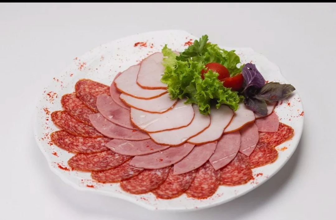 Мясное ассорти