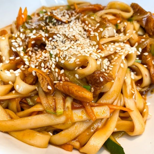 Wok с курицей