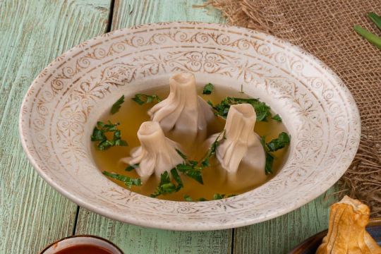 Мини-хинкали в бульоне Татариахни