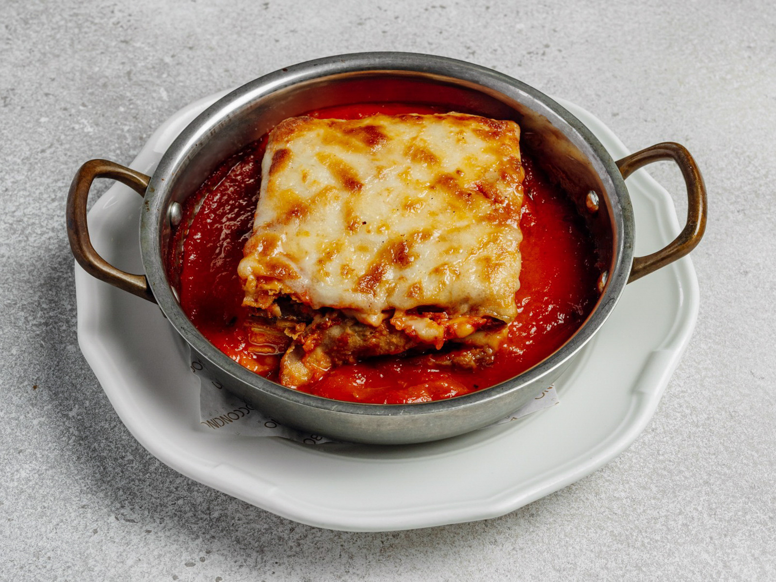 Мясная лазанья