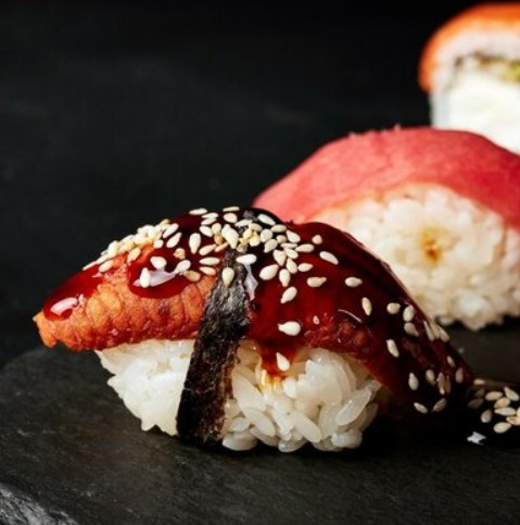 Суши с креветкой