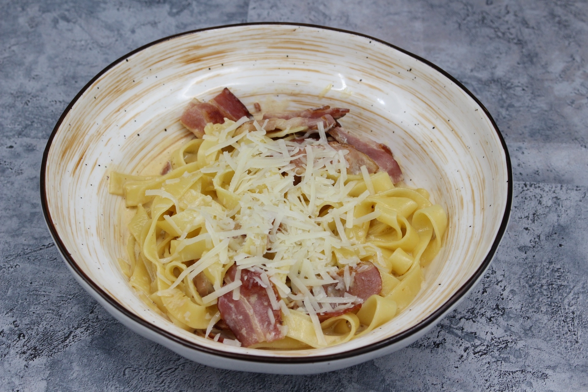 Сливочная карбонара