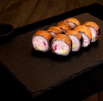 Ролл сакура