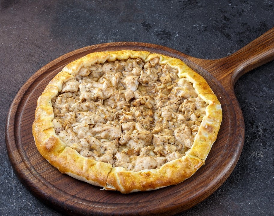 Чуду открытое с курицей и грибами