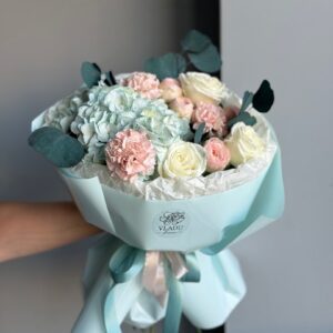 Сборный букет «Небеса»