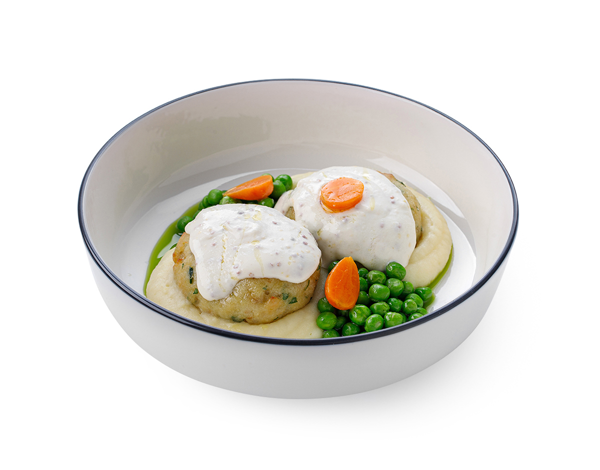 Котлеты из белой рыбы с картофельным пюре