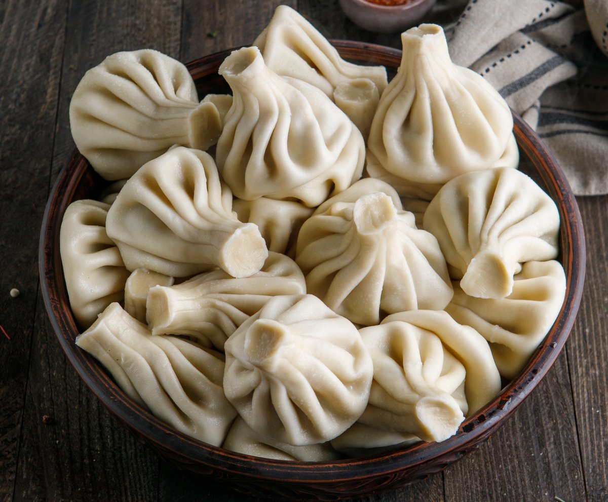 Хинкали с говядиной и свининой (1 шт)