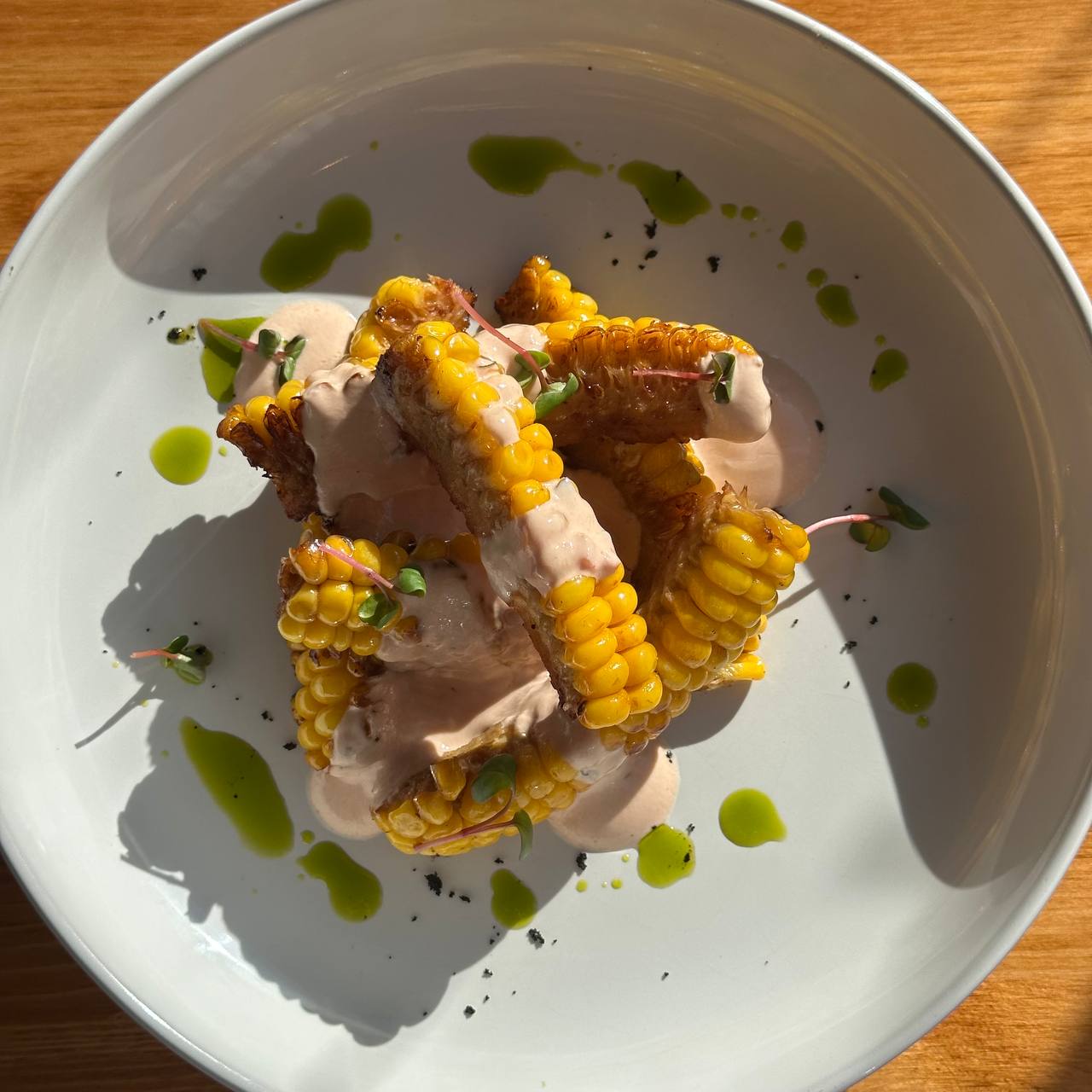 Кукуруза,с сливочным соусом				