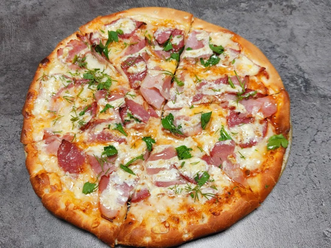 Мини пицца мясная (20 см)