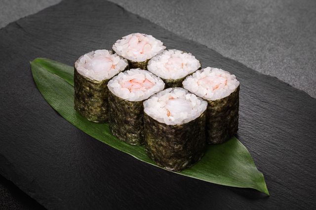 Маки с креветкой