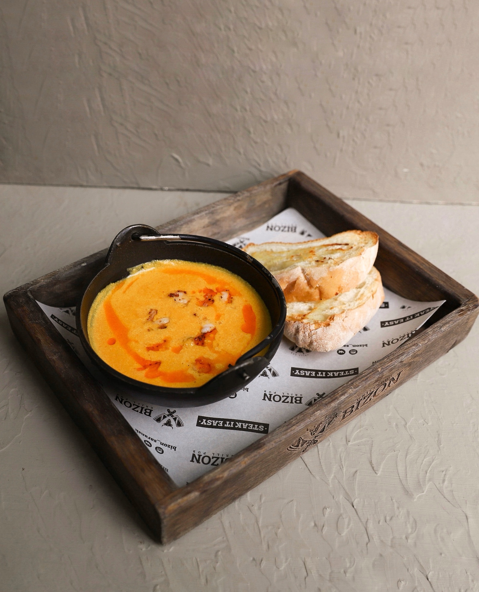 Тыквенный том ям с креветками