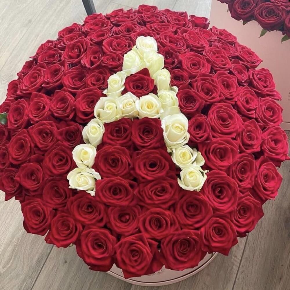 Корзина из красных роз 