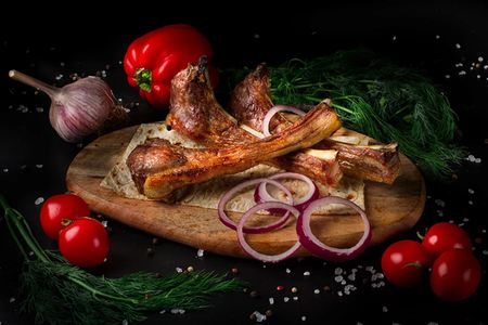 Шашлык из баранины на кости (каре)