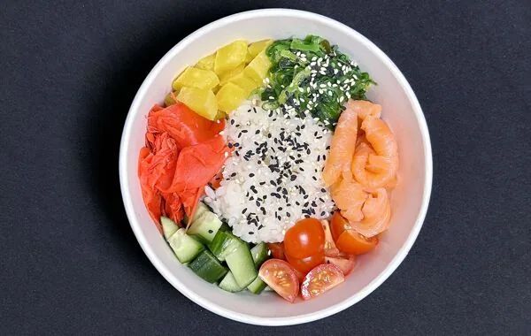 Поке с лососем