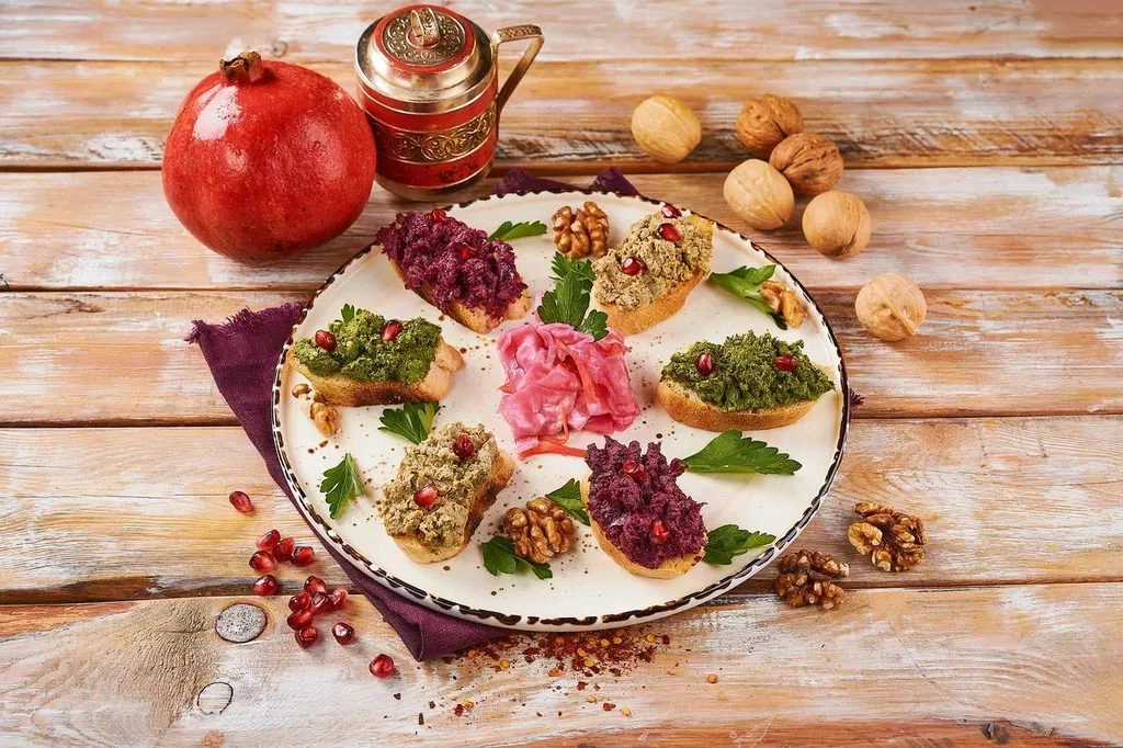 Ассорти пхали