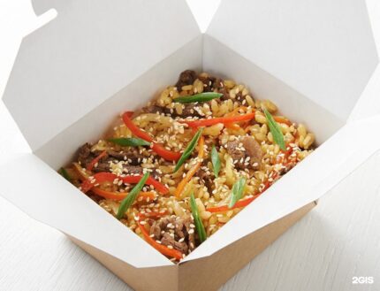WOK СВИНИНА С РИСОМ