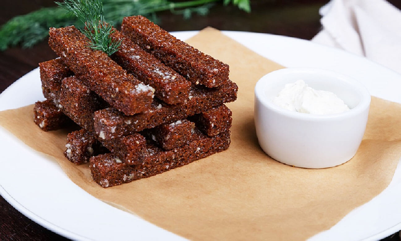 Гренки бородинские+соус