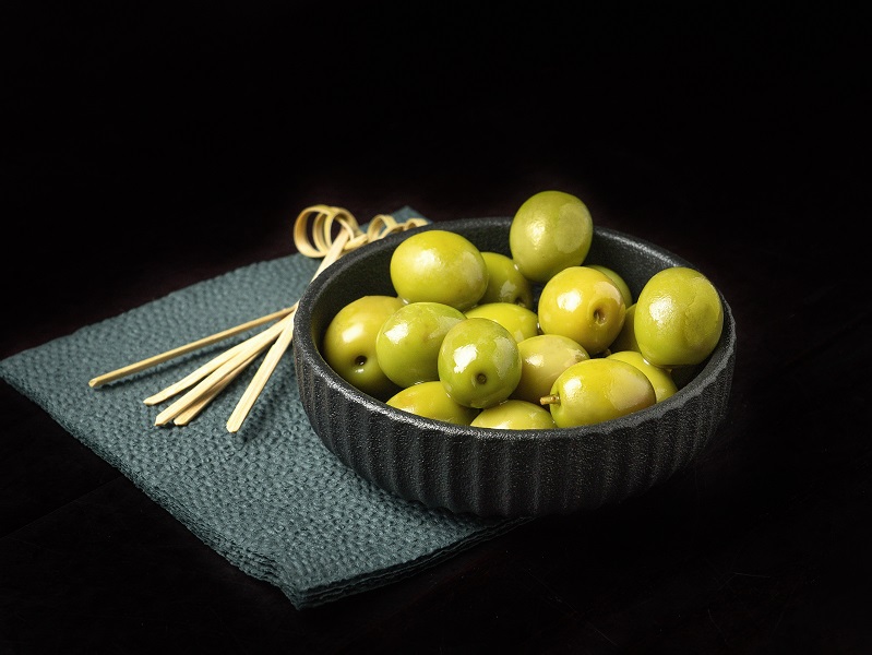 Маринованные испанские зеленые оливки