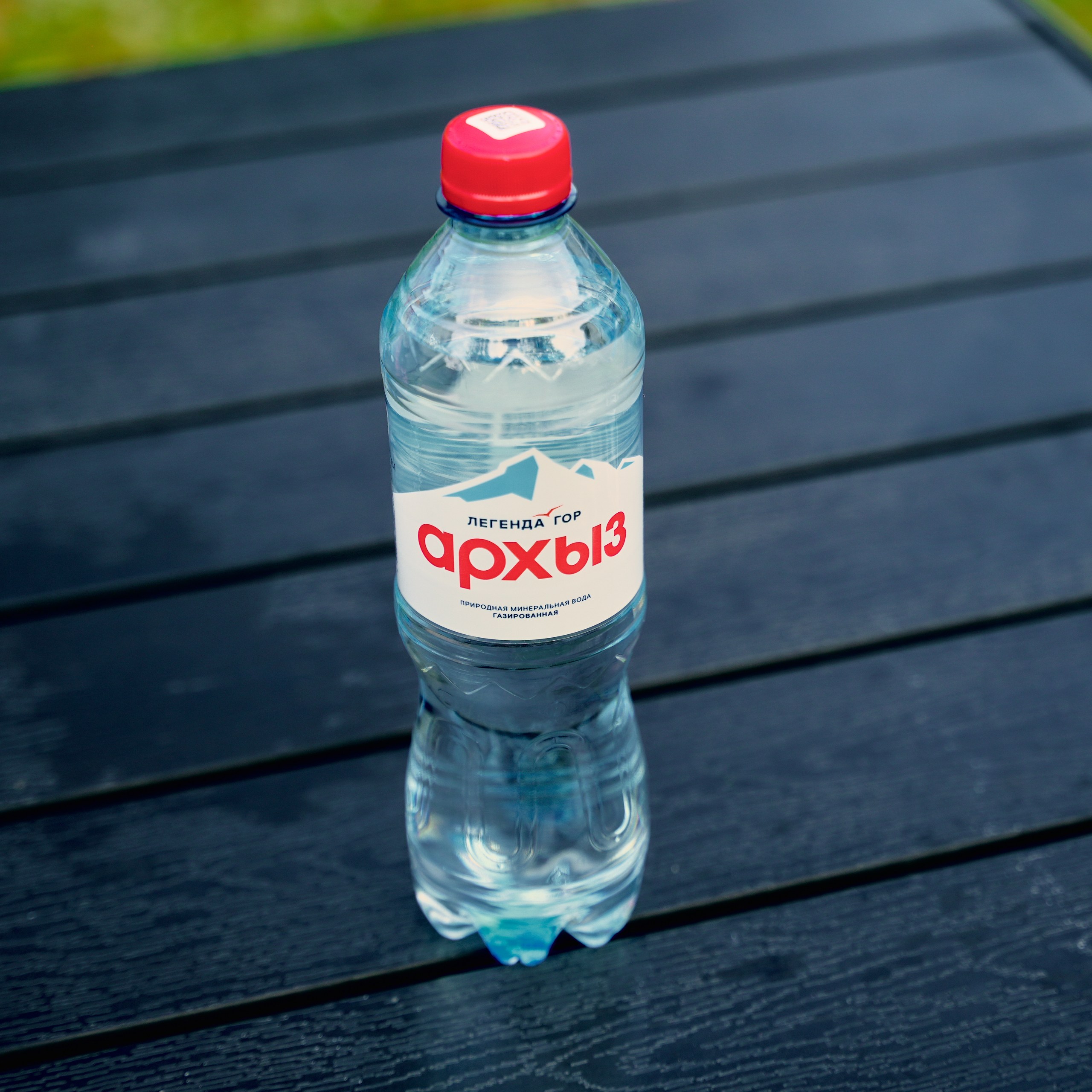 Вода газированная 0.5